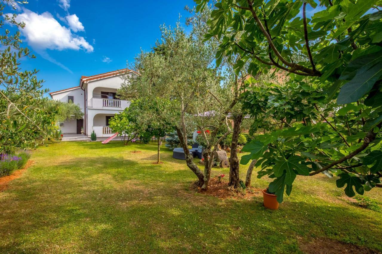 Garden paradise App Sveti Vid-Miholjice Bagian luar foto
