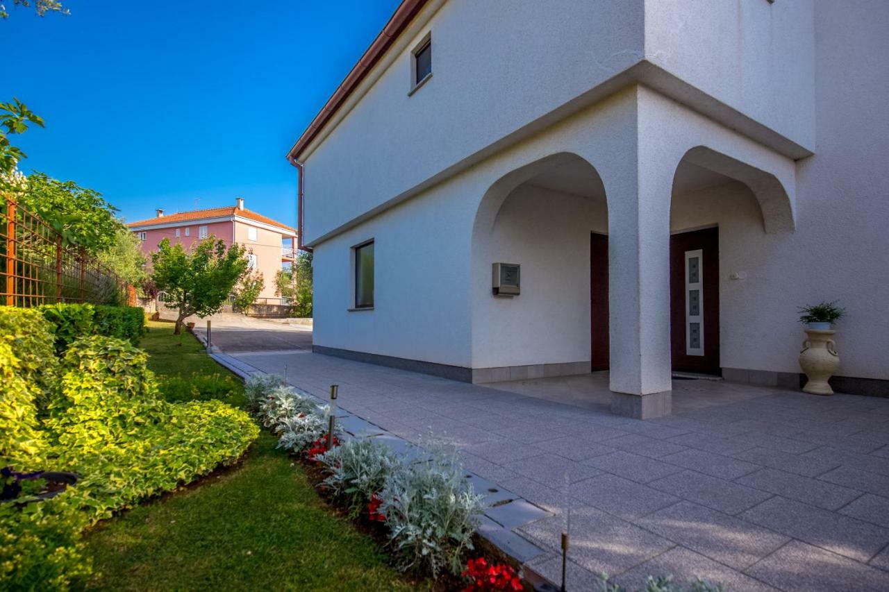 Garden paradise App Sveti Vid-Miholjice Bagian luar foto